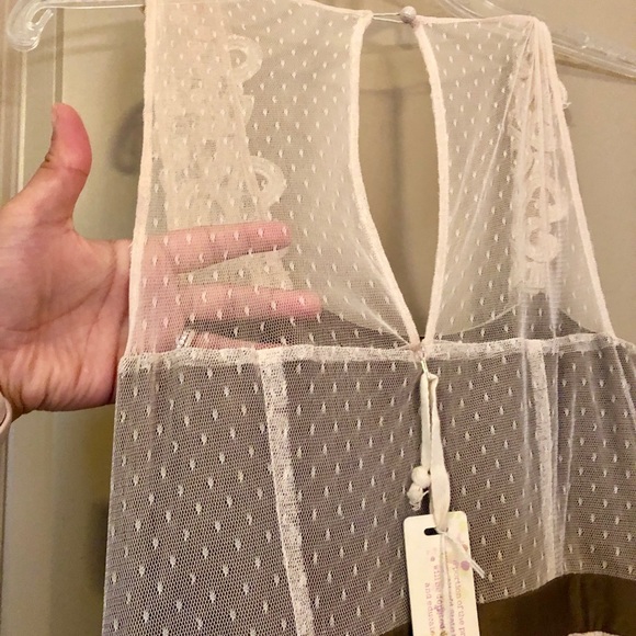 ✨✨BRAND NEW ALTAR’D STATE DRESS✨✨ - Picture 5 of 6